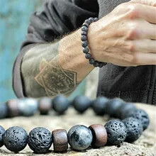 Bracelet en Pierre de Lave et perle de bois